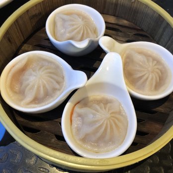 Dragon Beaux - Juicy pork xiao long Baos was aiteeee - Dim Sum Near Me - San Francisco, California