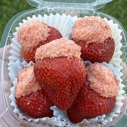 Strawberry shortcake stuffed strawberries