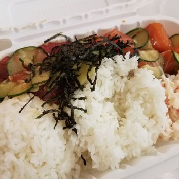Poke & Box - This is my delicious $11.50 dinner. All around tgat warm heap of rice is fresh ahi and salmon! - Poke Near Me - Honolulu, Hawaii Poke & Box - This is my delicious $11.50 dinner. All around tgat warm heap of rice is fresh ahi and salmon! - Poke Near Me - Honolulu, Hawaii