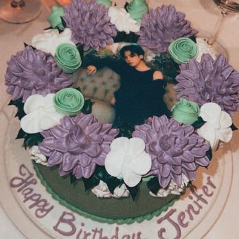 Cinderella Cakes - Custom cakes - Desserts Near Me - Anaheim, California Cinderella Cakes - Custom cakes - Desserts Near Me - Anaheim, California