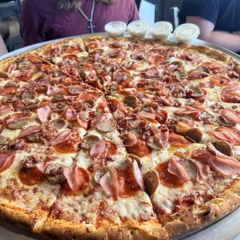Slice Parlor - 24" Mammal - Pizza Near Me - Albuquerque, New Mexico