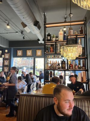 Glenn's Cafe by null