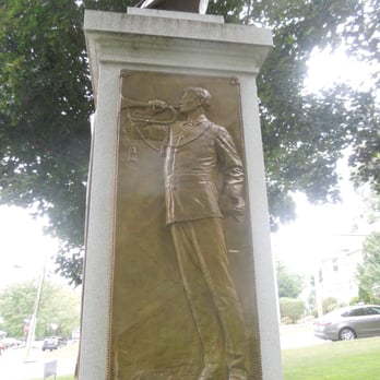 Abraham Lincoln Monument - sounding the bugle - Landmarks & Historical Buildings Near Me - New Milford, Connecticut Abraham Lincoln Monument - sounding the bugle - Landmarks & Historical Buildings Near Me - New Milford, Connecticut
