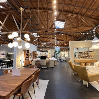 Room & Board - Spacious layout - Home Decor Near Me - Los Angeles, California Room & Board - Spacious layout - Home Decor Near Me - Los Angeles, California