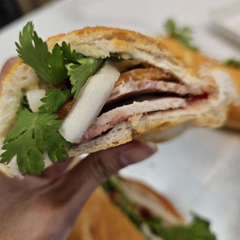 Banh Mi Le Anh - Vietnamese Near Me - Unionville, Ontario Banh Mi Le Anh - Vietnamese Near Me - Unionville, Ontario
