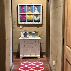 Apple Dumplin Antiques & Collectibles - Found just the right antique piece to go under my whimsical chickens. And loved the pieces that I got to go on top of the furniture.