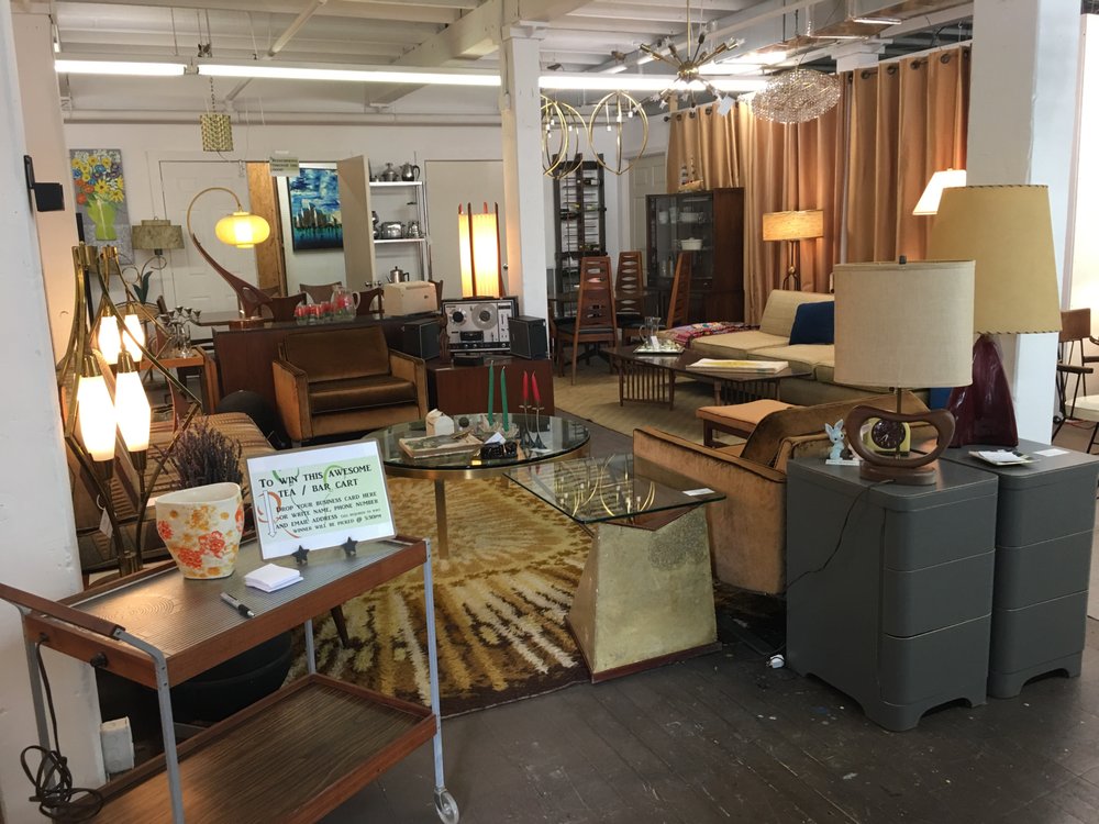 GRESTUFF Updated August 2024 11 Photos 83 E Water St, Rockland