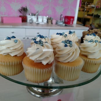 Vanilla Pastry Studio - Yummy cupcakes - Desserts Near Me - Pittsburgh, Pennsylvania