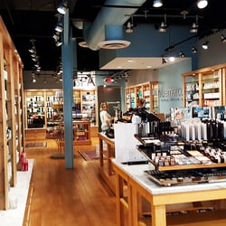 Bluemercury - Store interior