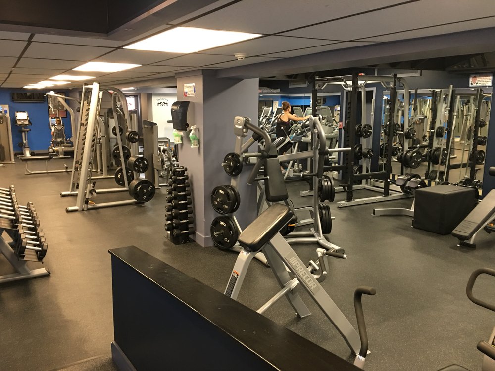 THE INN AT MONTROSE 24 Photos & 14 Reviews Hotels 458 S Main St, Montrose, PA Phone