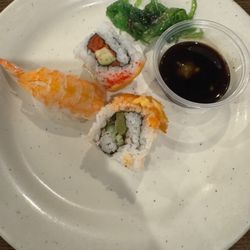 Island Buffet Hibachi Grill - sushi
