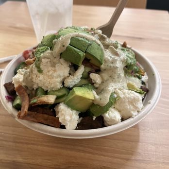 CAVA - Mediterranean Near Me - Pasadena, California