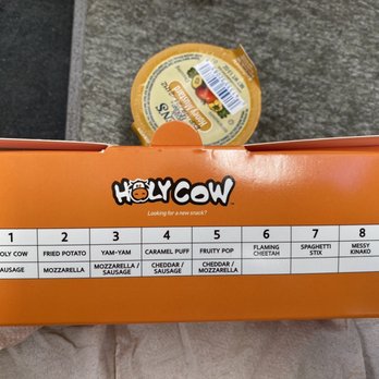 Mr.Cow-Ala Moana - Hot Dogs Near Me - Honolulu, Hawaii