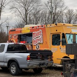 Nguyen Automotive - Use the working food truck out front as a landmark to help find the shop. #UpCloseSavor XP