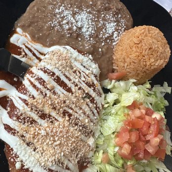 LA Katrina Cantina - Chile releno - Mexican Near Me - Fontana, California LA Katrina Cantina - Chile releno - Mexican Near Me - Fontana, California