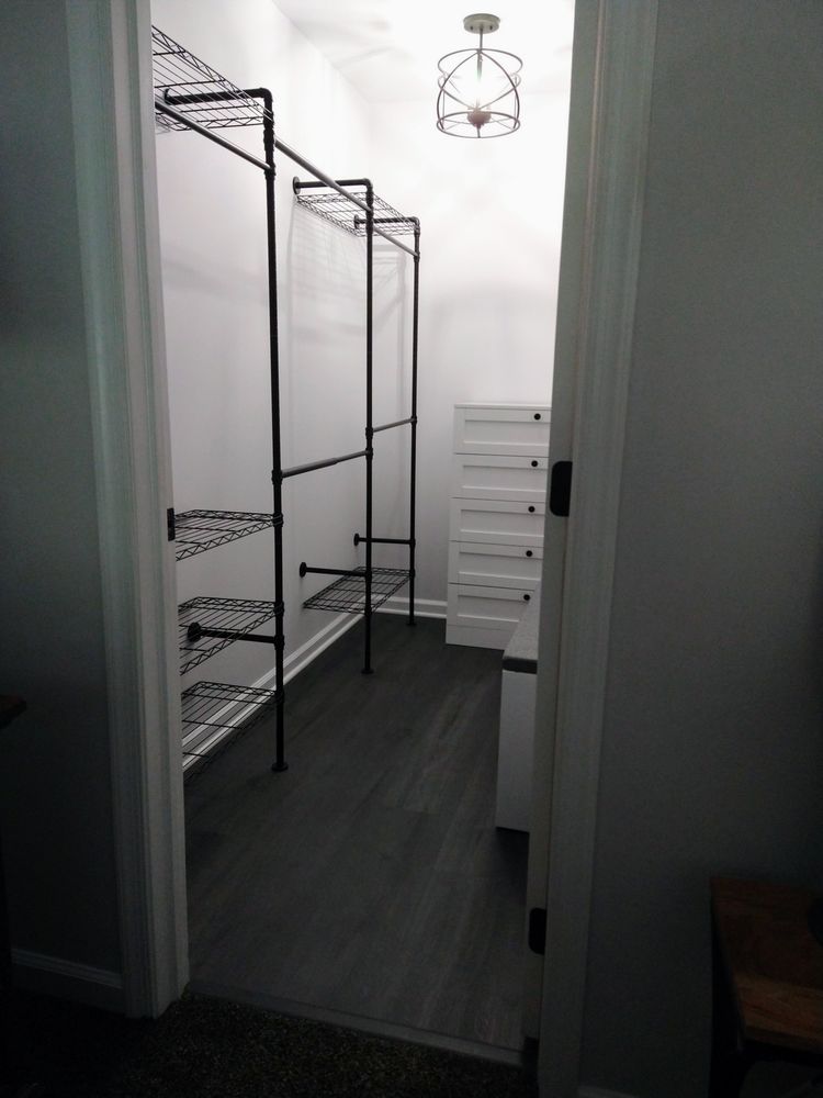 Slide of LMH Handyman