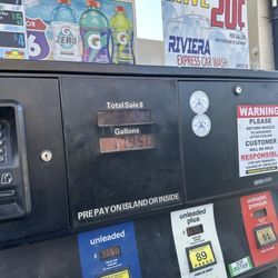 ampm - Pumps stealing money