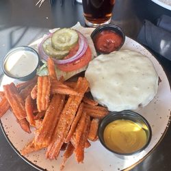 Urban On The Square - Burger w: sweet potato fries
