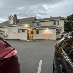 Spruce Street Tavern - Someone's house that they turned into a bar