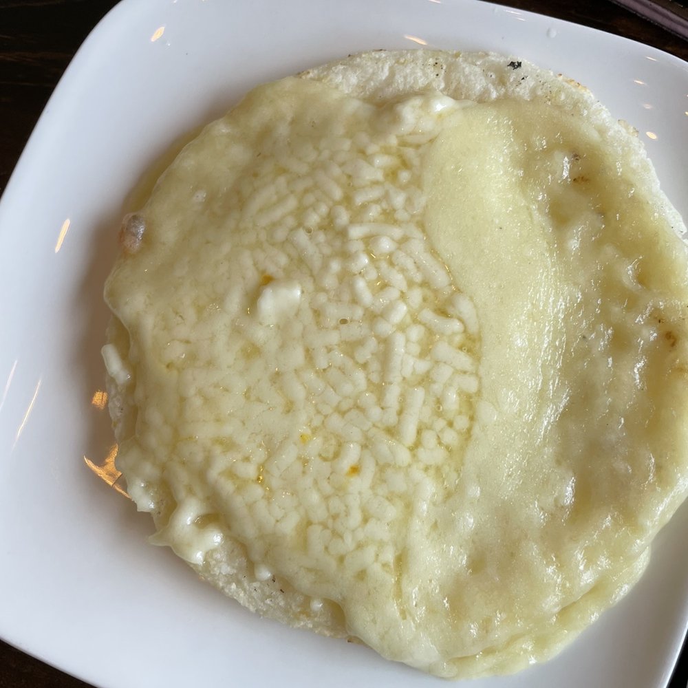 Gran Colombia Restaurante - Arepa con queso - Colombian Near Me - Houston, Texas