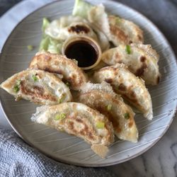 Gokazoku Ramen - Fresh Gyoza