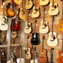 American Guitar & Band - Acoustic showroom, partial view
