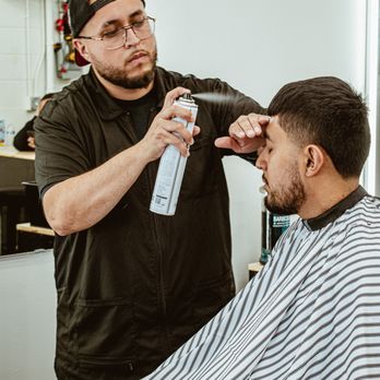 Leo's Barber Lounge - Barbers Near Me - Westchester, Illinois Leo's Barber Lounge - Barbers Near Me - Westchester, Illinois