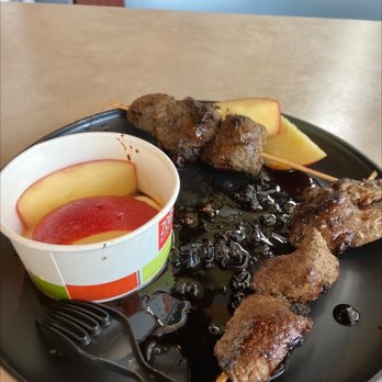 Zoes Kitchen - Apples and stake - Mediterranean Near Me - Louisville, Kentucky Zoes Kitchen - Apples and stake - Mediterranean Near Me - Louisville, Kentucky