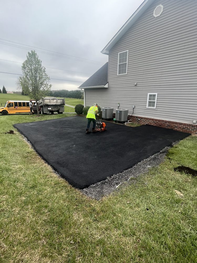KINGSPORT PAVING Church Hill, Tennessee Masonry/Concrete Phone