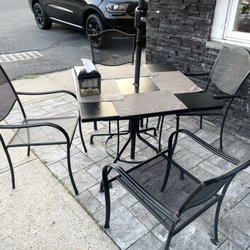 Fabio's Bistro - Outdoor seating