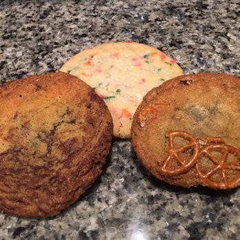 Bake - Nutella, Funfetti, and Chocolate chip pretzel cookies! Huge and buttery! - Bakeries Near Me - Chicago, Illinois Bake - Nutella, Funfetti, and Chocolate chip pretzel cookies! Huge and buttery! - Bakeries Near Me - Chicago, Illinois
