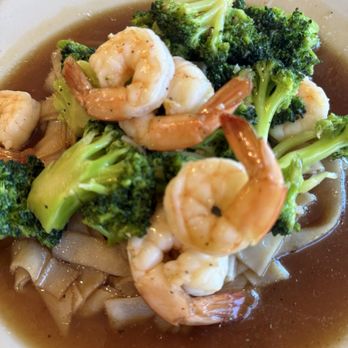 Thai Café - Lad Na Noodle - Thai Near Me - Durham, North Carolina