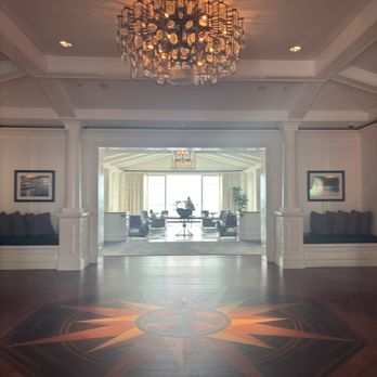 Montage Laguna Beach - Entrance - Resorts Near Me - Laguna Beach, California Montage Laguna Beach - Entrance - Resorts Near Me - Laguna Beach, California