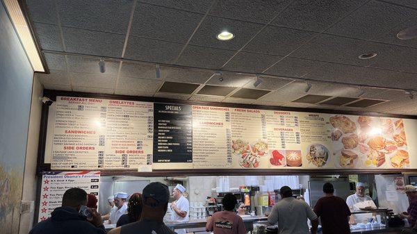 Valois Restaurant by null