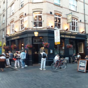 The White Horse - Outside - Pubs Near Me - London, XGL