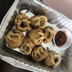 Veg fried momos