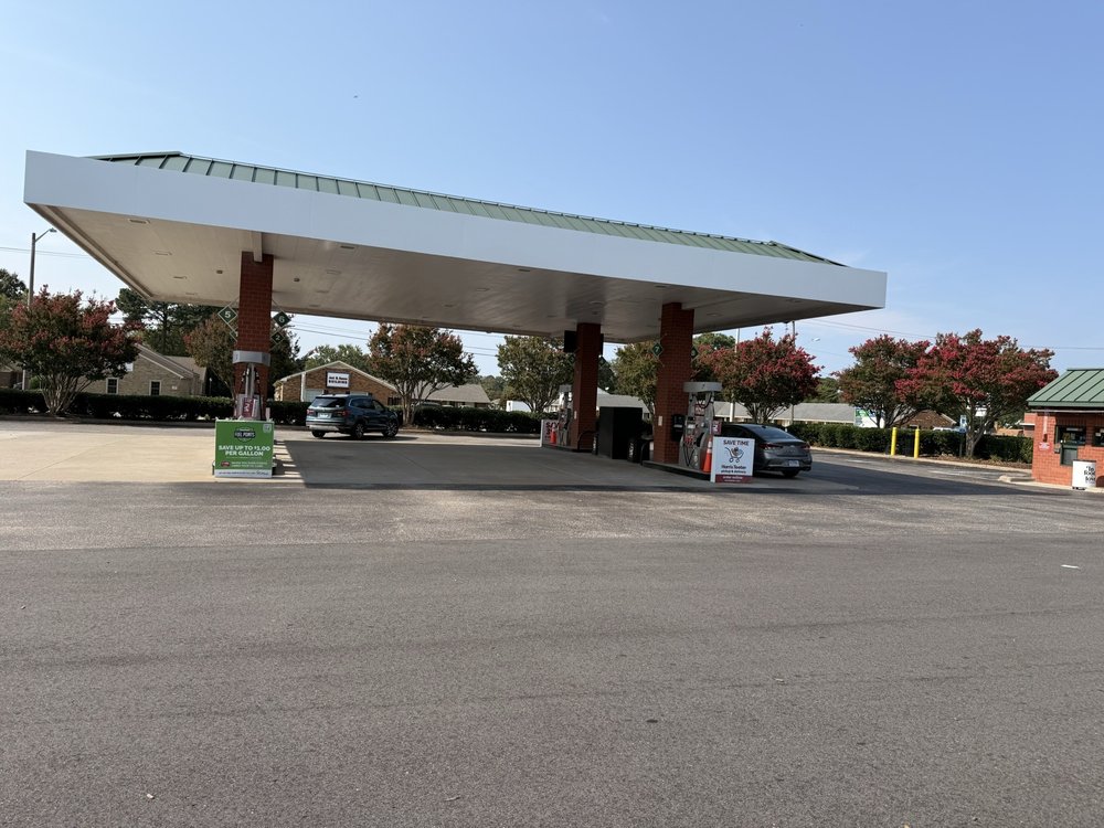 Harris Teeter Fuel Center Logo