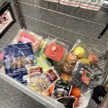 Sprouts Farmers Market - Cart - Grocery Near Me - Irvine, California