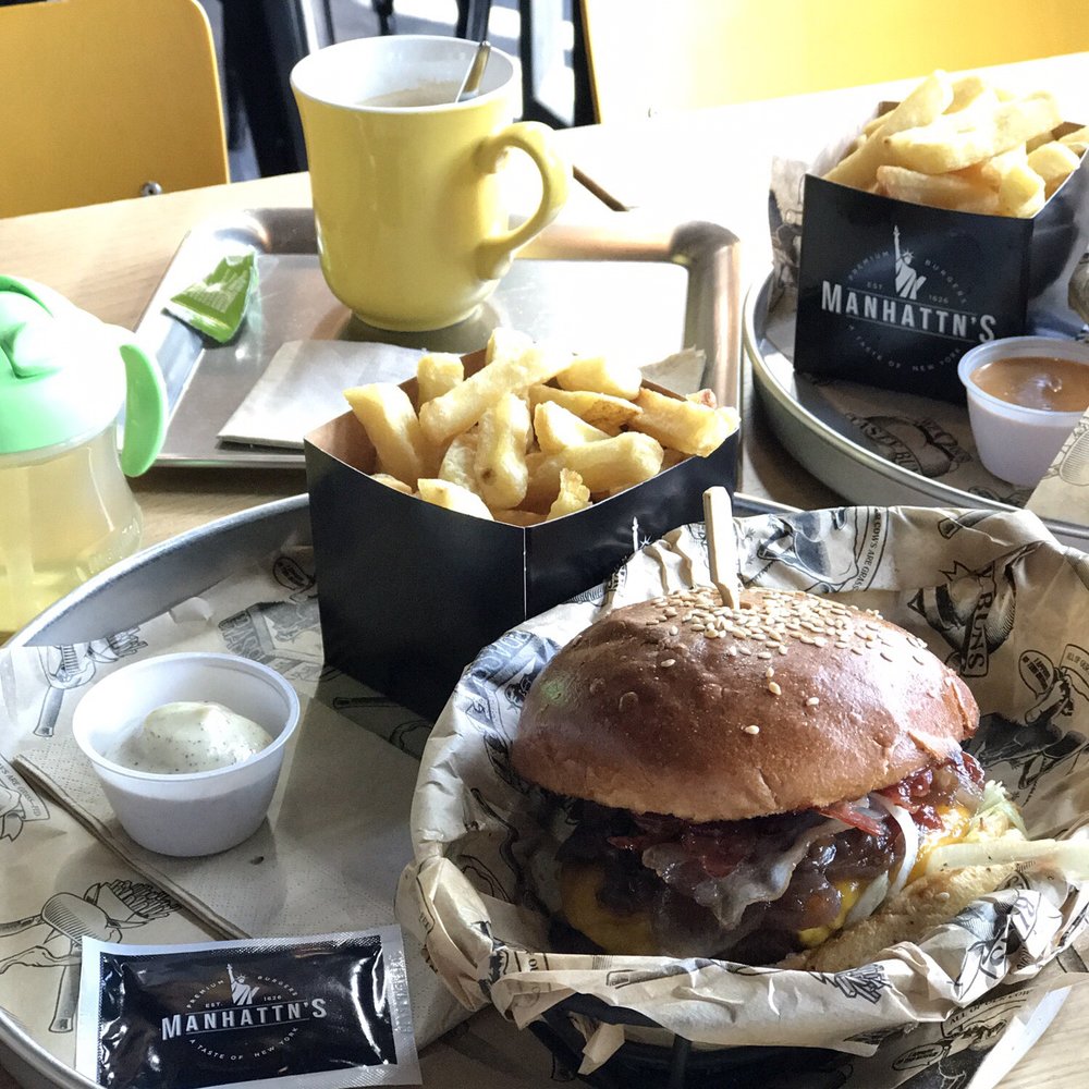 Manhattn's Burgers - Rockefeller Burger!! - Burgers Near Me - Antwerp, VAN