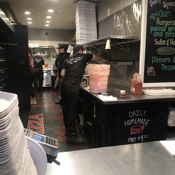 Favorite's Pizzeria - Pizza Near Me - Lewiston, New York Favorite's Pizzeria - Pizza Near Me - Lewiston, New York