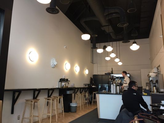 Café Humble Lion (McGill College) by null