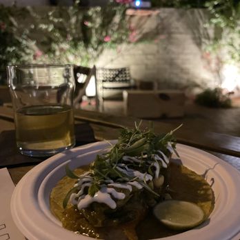 Las Palmas Brewing - QUESATACO DE RAJAS - CARAMELIZED ONION, POBLANOS, CREMA, CORN from Hoja Blanca - Breweries Near Me - Palm Springs, California Las Palmas Brewing - QUESATACO DE RAJAS - CARAMELIZED ONION, POBLANOS, CREMA, CORN from Hoja Blanca - Breweries Near Me - Palm Springs, California