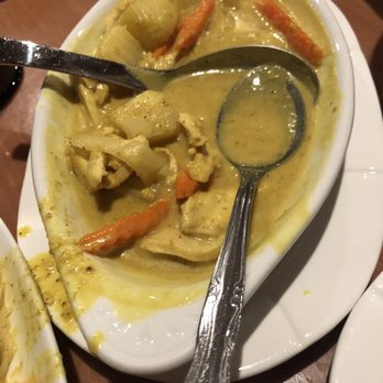 Thai Peppers - Yellow chicken curry - Thai Near Me - Roseville, California Thai Peppers - Yellow chicken curry - Thai Near Me - Roseville, California
