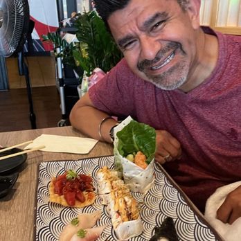 Hello Sushi Brea - Poke nacho, yellow tail burrito, omg, scalloped hand roll - Japanese Near Me - Placentia, California