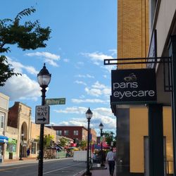 Paris Eyecare - Paris Eyecare, in Waltham.