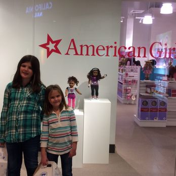 Ross Park Mall - Shopping Centers Near Me - Pittsburgh, Pennsylvania