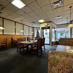 Glassport Diner - Dining Room front