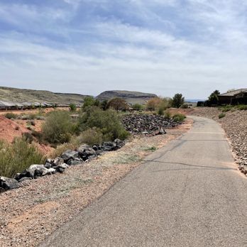 Sienna Hills Park - Trail just behind main Park - Playgrounds Near Me - Washington, Utah Sienna Hills Park - Trail just behind main Park - Playgrounds Near Me - Washington, Utah