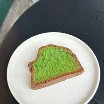 Bánh by Lauren - Honeycomb Pandan cake - Bakeries Near Me - New York, New York Bánh by Lauren - Honeycomb Pandan cake - Bakeries Near Me - New York, New York