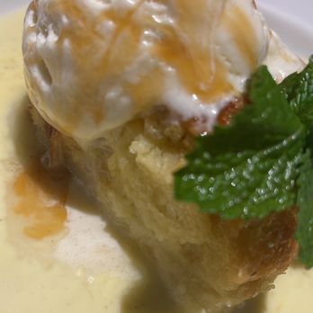 Yard House - Bread Pudding with Creme Anglaise - New American Near Me - Yonkers, New York Yard House - Bread Pudding with Creme Anglaise - New American Near Me - Yonkers, New York